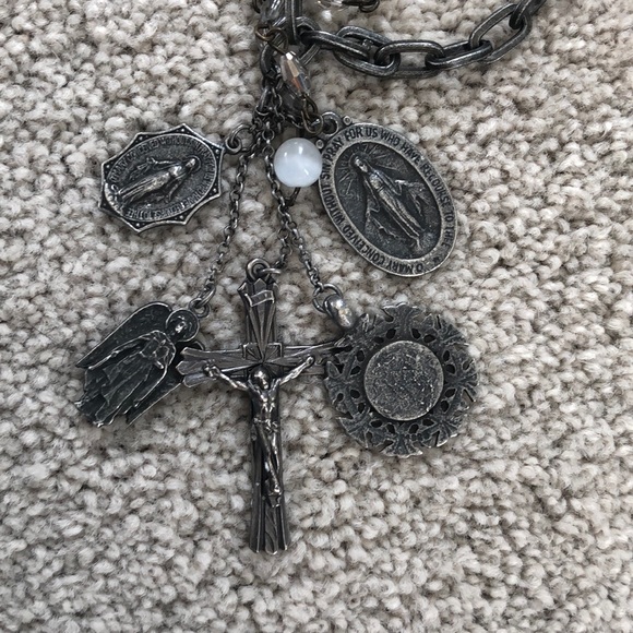 Statement necklace featuring collection of replicas of religious iconography. - Picture 1 of 7